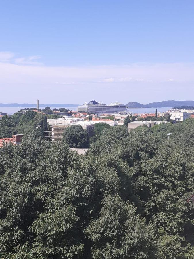 Apartment Sunshine- Center Of Split Ngoại thất bức ảnh